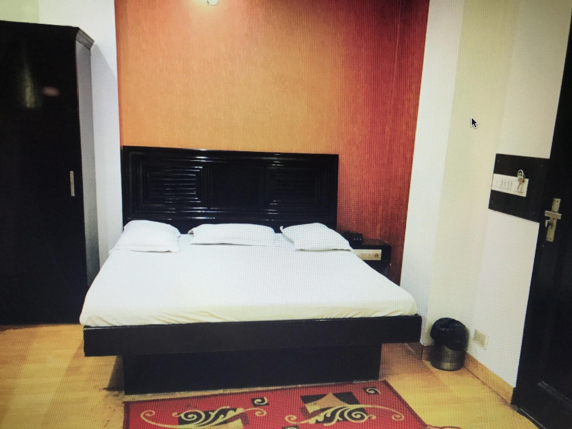 Hotel Splash 2*