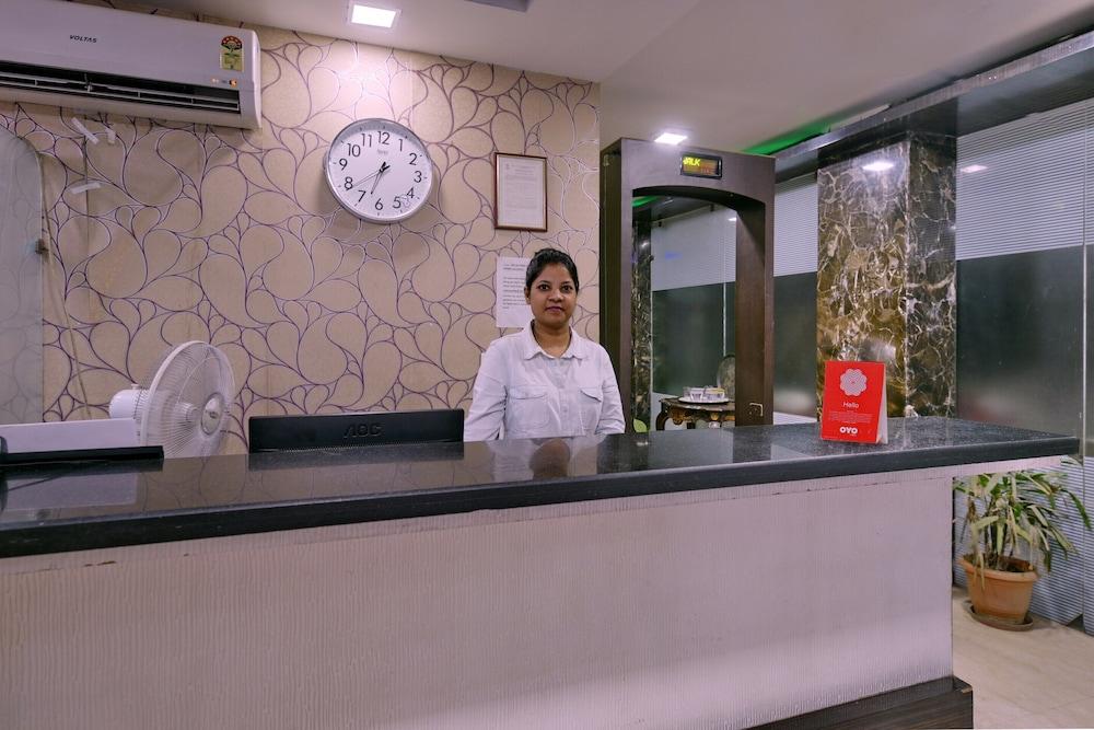 Oyo 464 Lotus Palace New Delhi