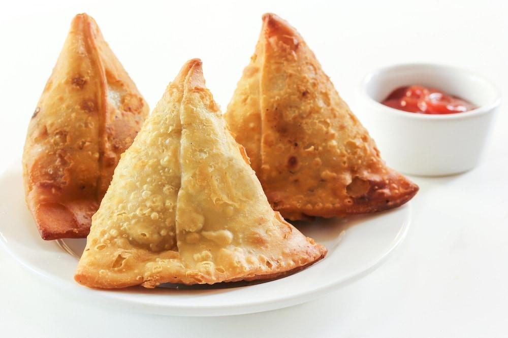 Oyo 464 Lotus Palace 3*