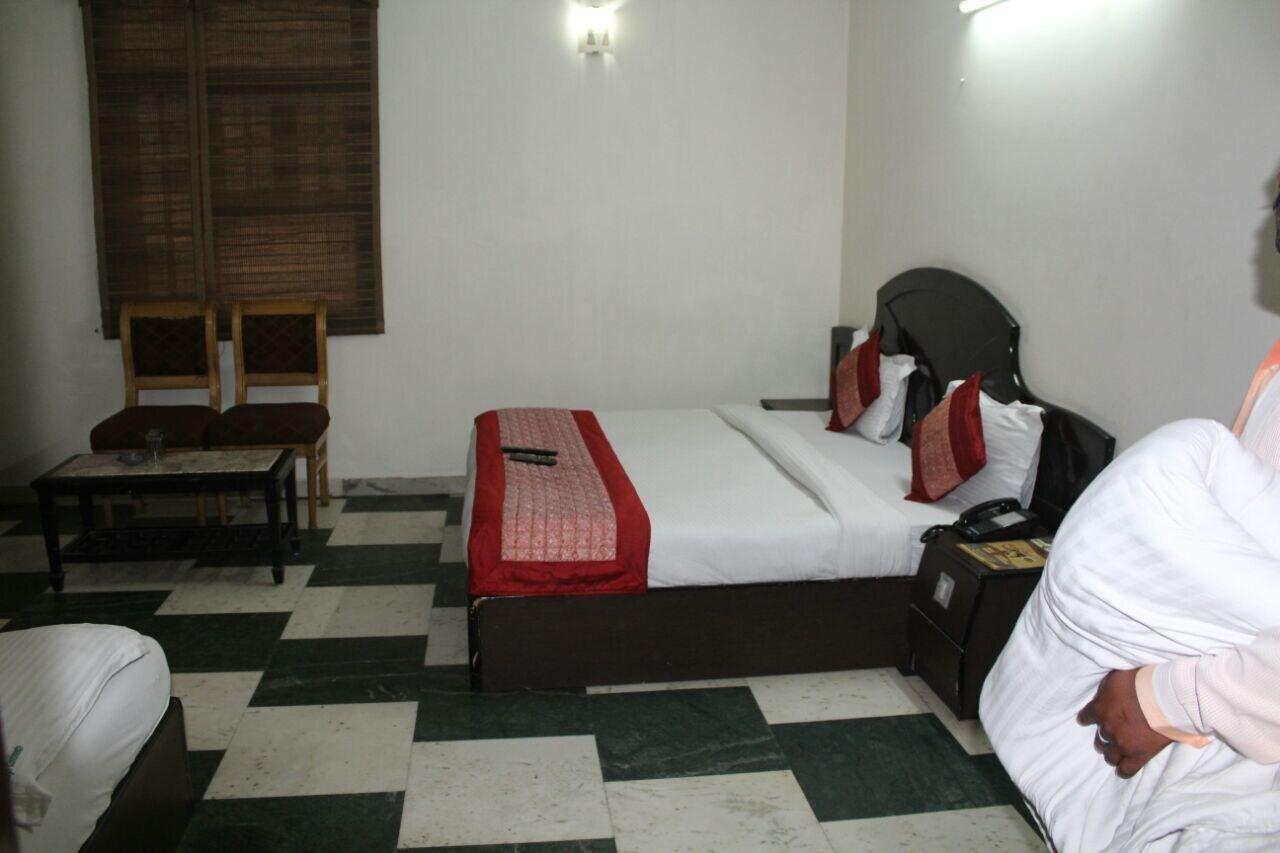 Hotel Singh Continetal