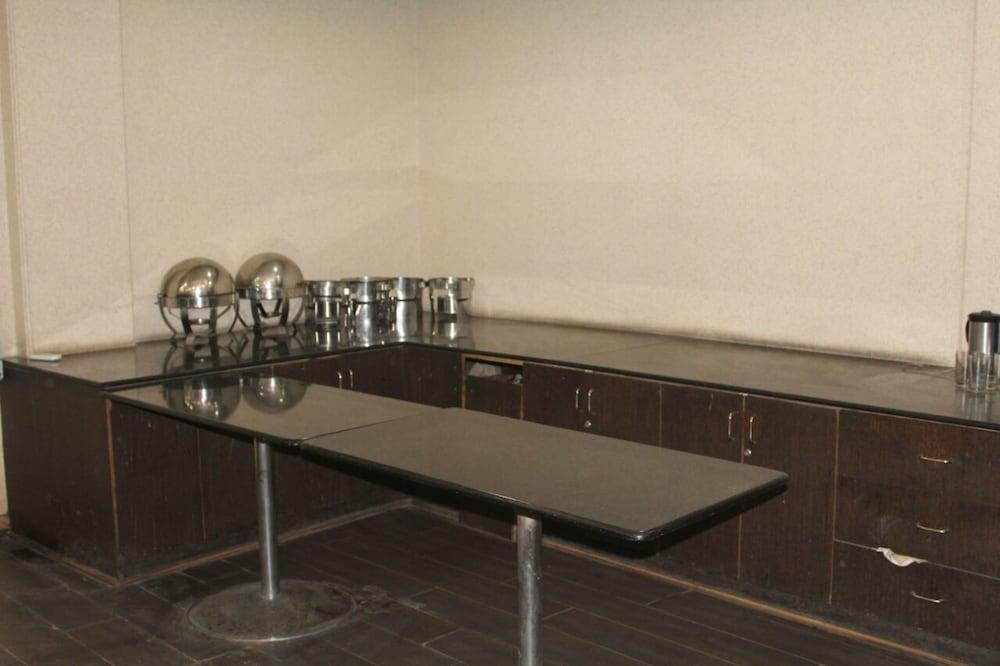 Singh Continetal 3* Delhi (National Capital Territory of India)