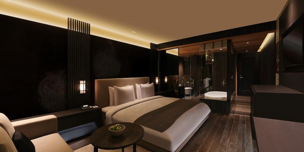 Roseate House 5* New Delhi