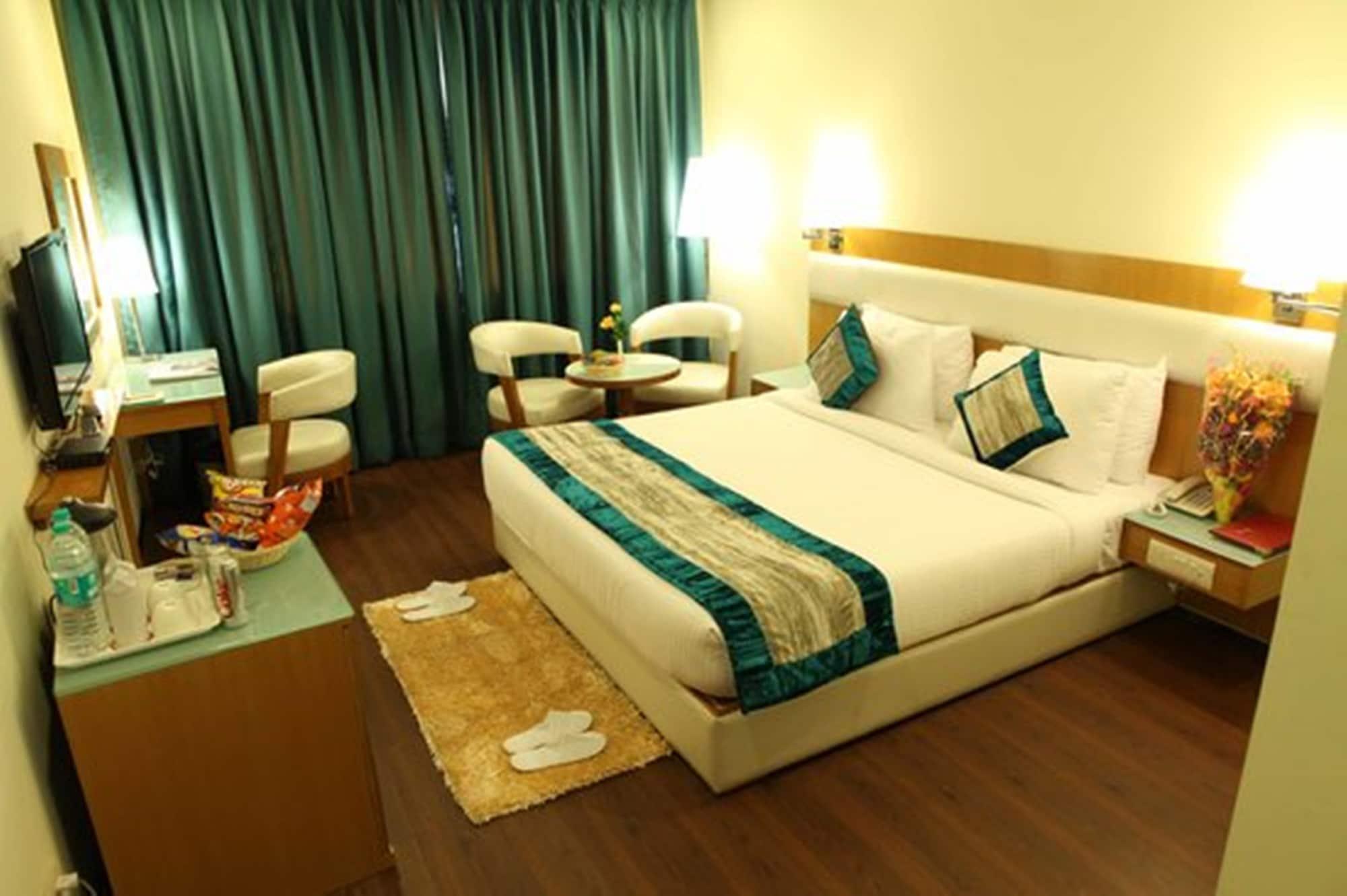 Airport Ramhan Palace Mahipalpur Hotel 4*