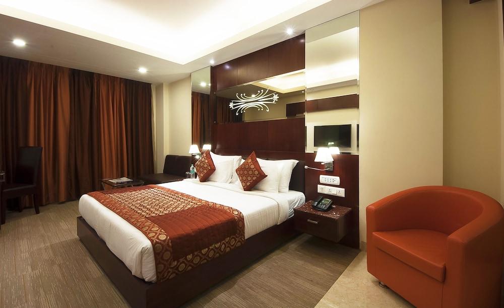 Golden Grand Hotel Delhi (National Capital Territory of India)