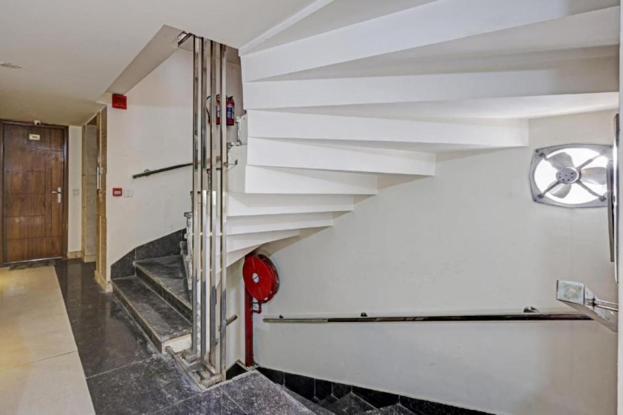 Hotel Le Cashew New Delhi