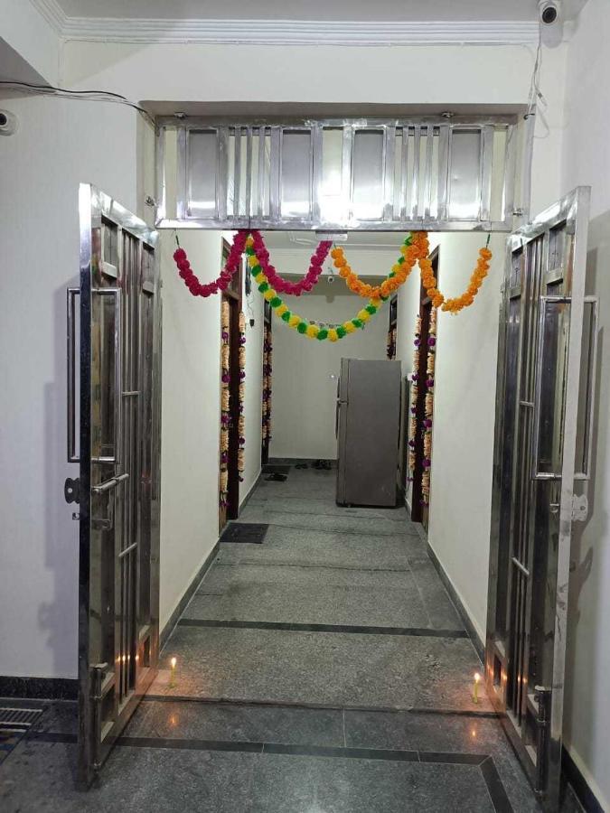 Hotel O Mehmaan Residency