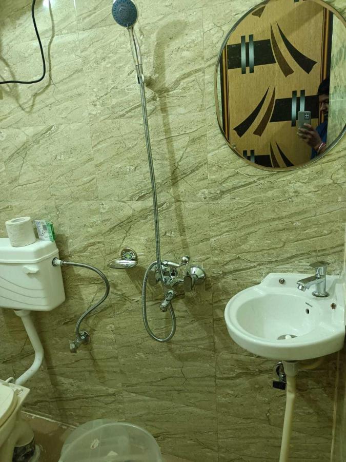 Hotel O Mehmaan Residency Delhi (National Capital Territory of India)