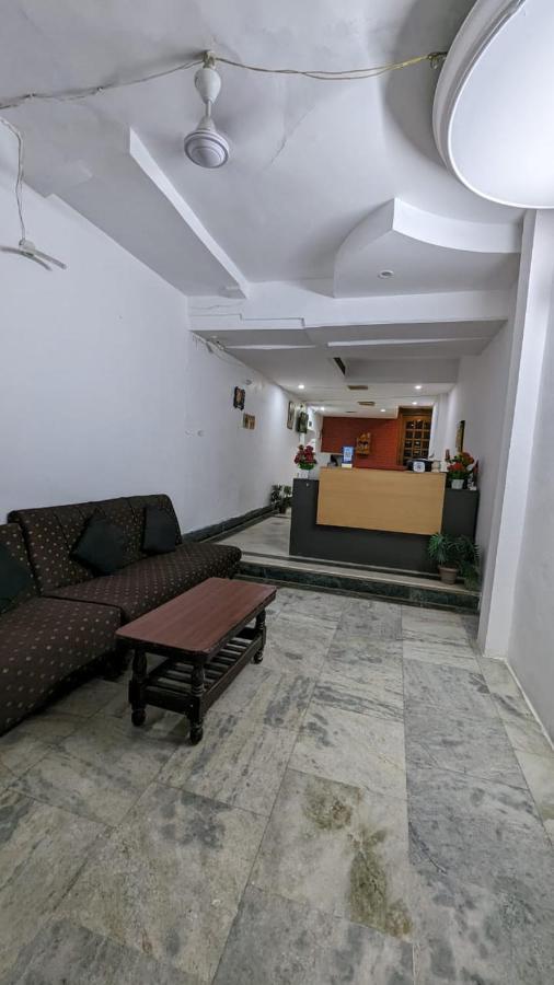 Hotel Coast Residency - East Of Kailash 3*