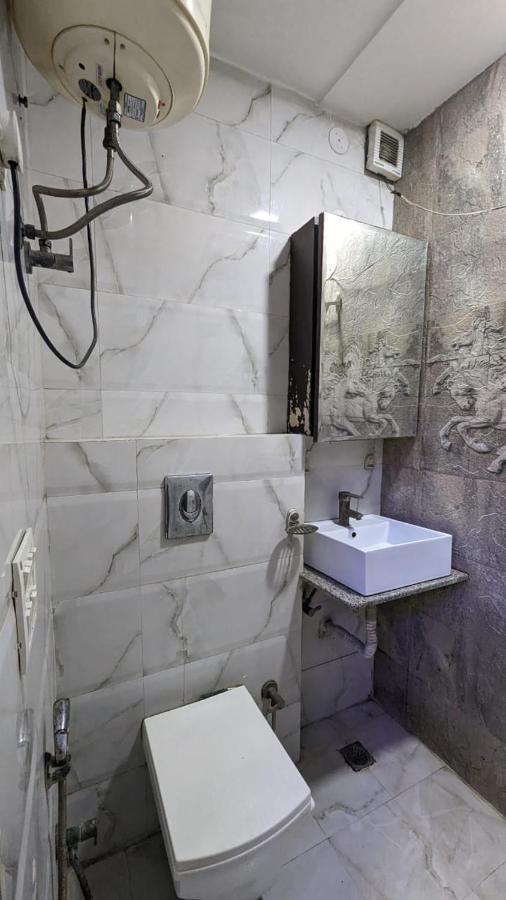 Sun Residency - Near Lajpat Nagar Metro Station 3* Nova Deli