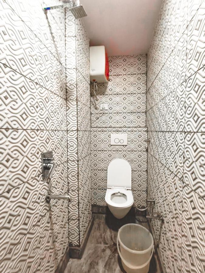 Hotel Park - Adarsh Nagar 3*