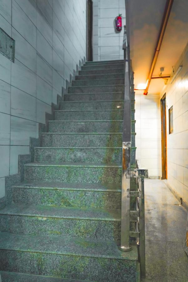 Hotel Park - Adarsh Nagar