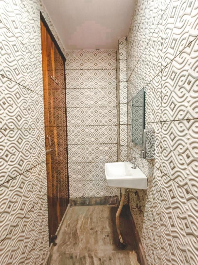 Park - Adarsh Nagar Hotel 3*
