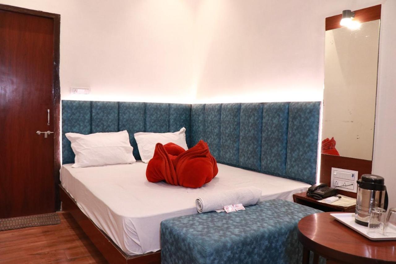 Hotel Amrit New Delhi