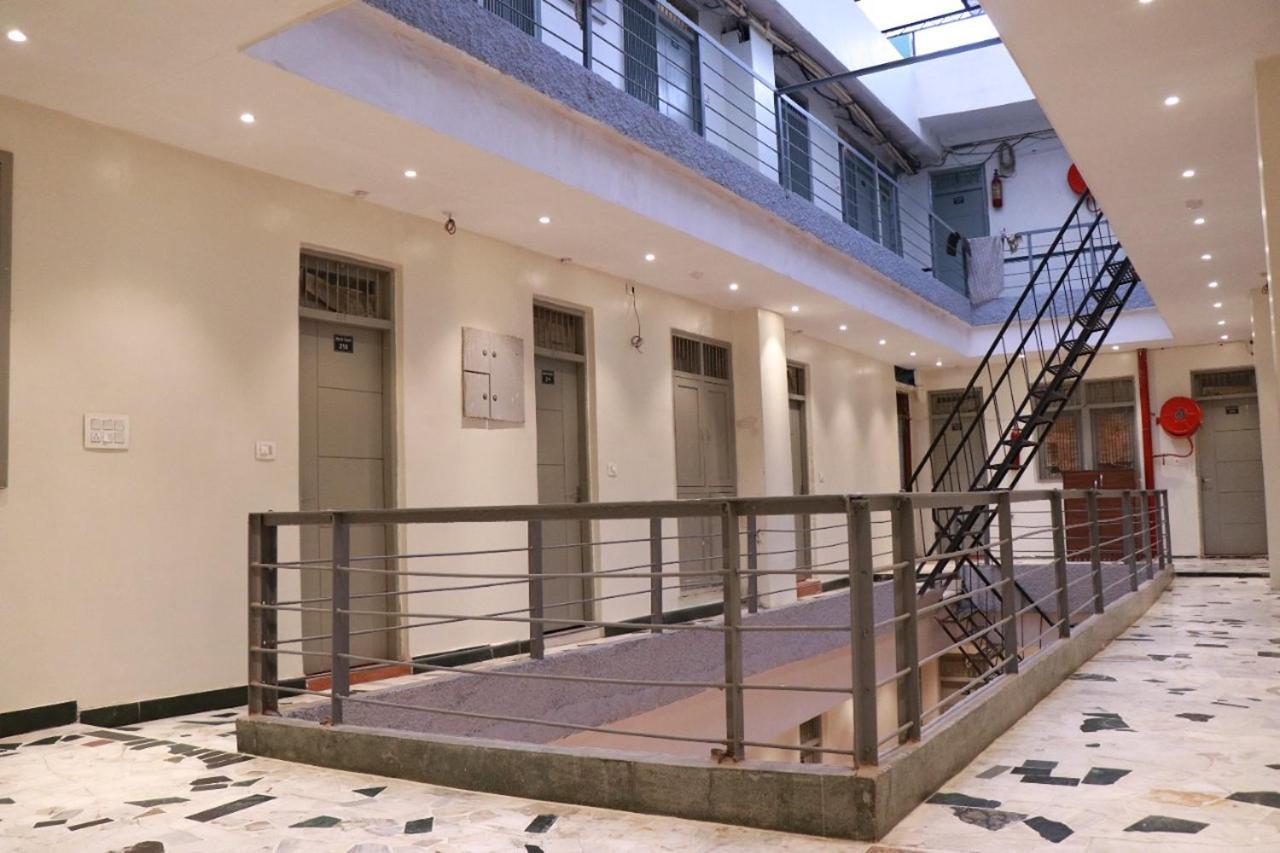 Amrit Hotel