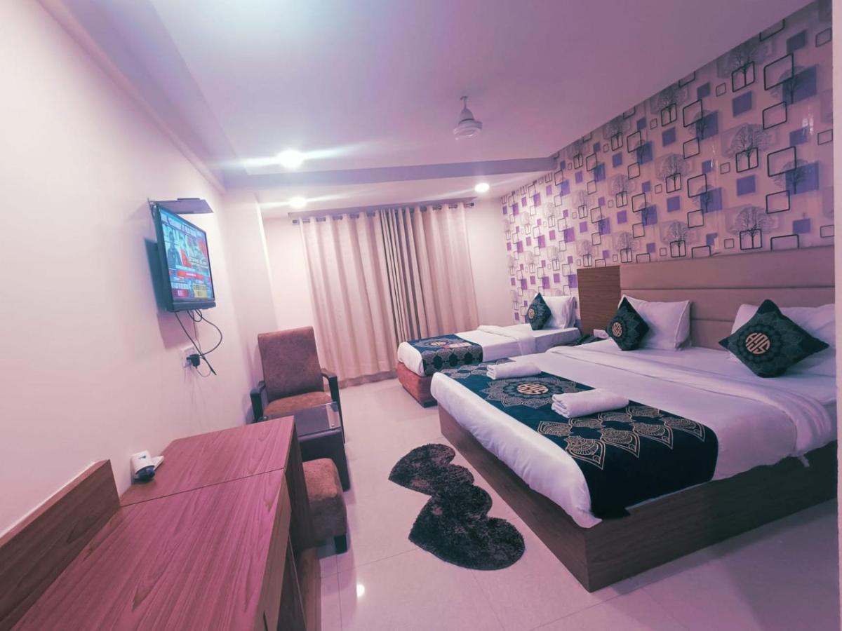 D'capitol Suites Delhi Aerocity Hotel New Delhi