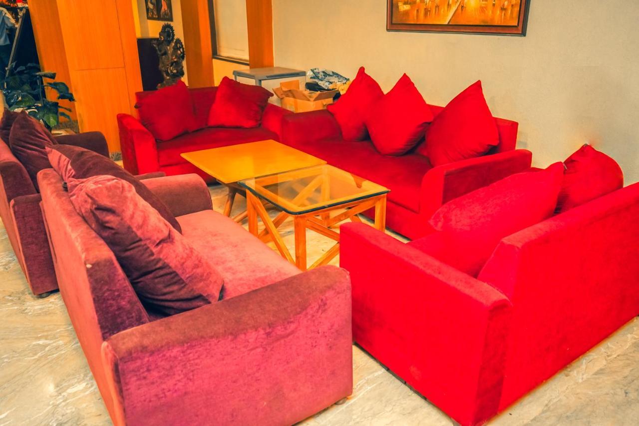 Roomshala 104 Billions - Opposite Ryan Farms, Kapasheraa Road Hotel New Delhi