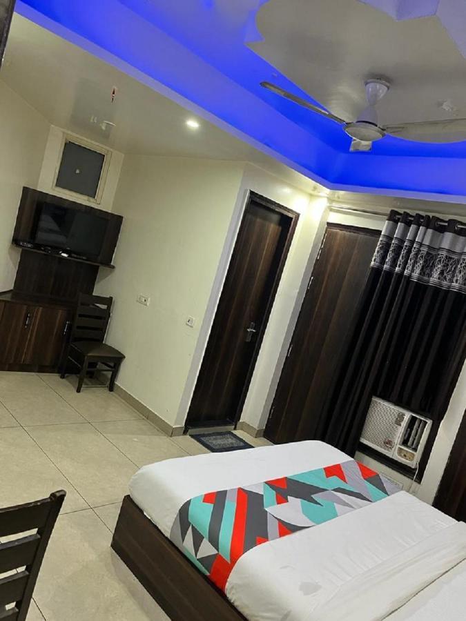 Bed & Breakfast Classic Plaza At Delhi Airport