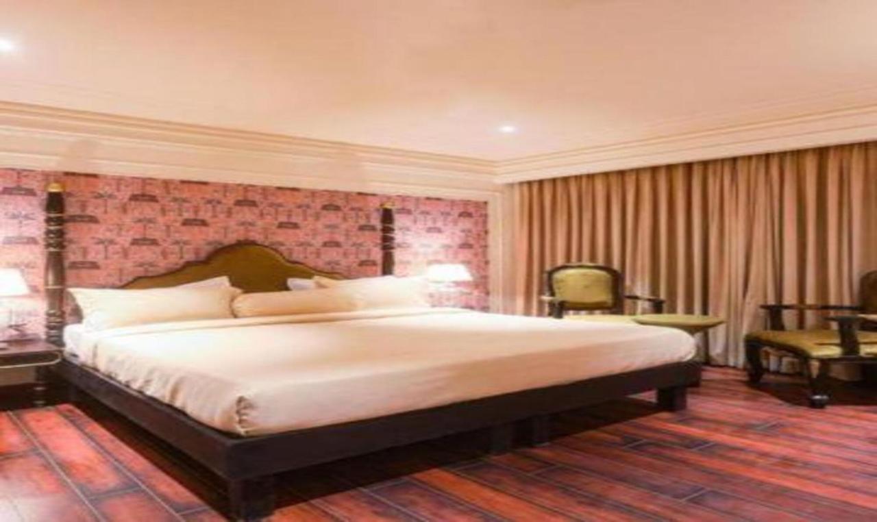 Fabhotel Prime The Seven Seeds 3* New Delhi