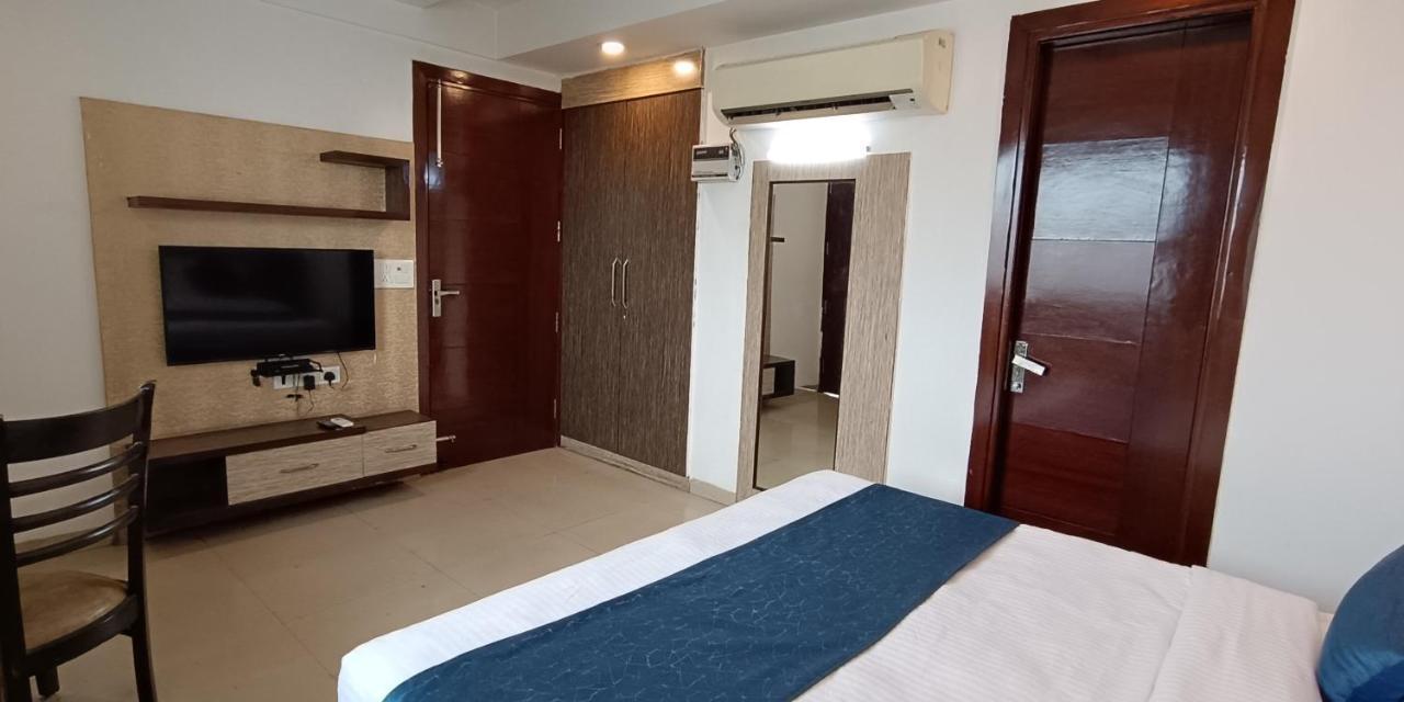 Bellmont East Delhi 3* New Delhi