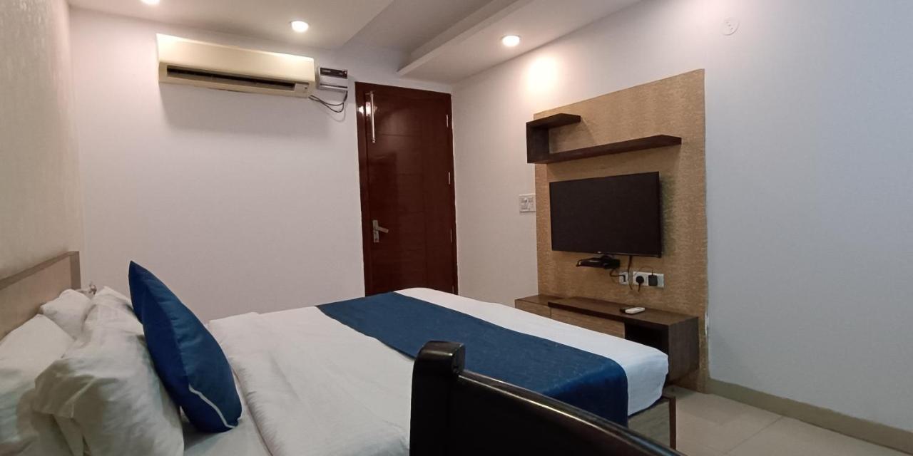 Hotel Bellmont East Delhi