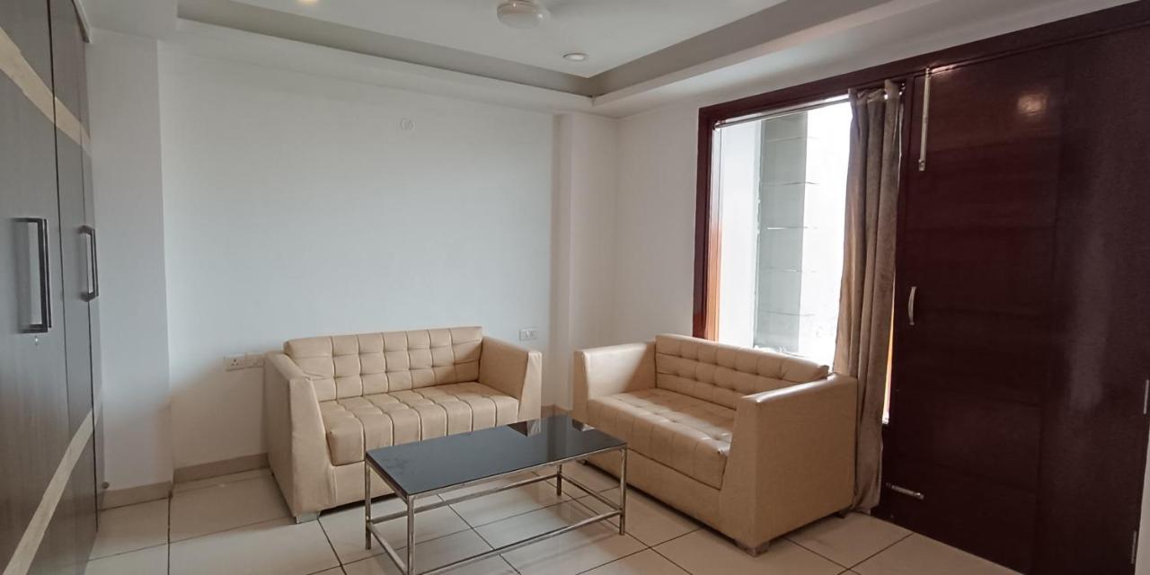 Bellmont East Delhi Hotel 3*
