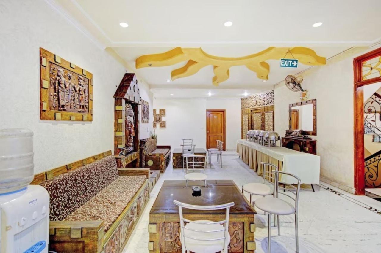 Prime Keshaw Homely In Main Road Building Hotel Nova Deli