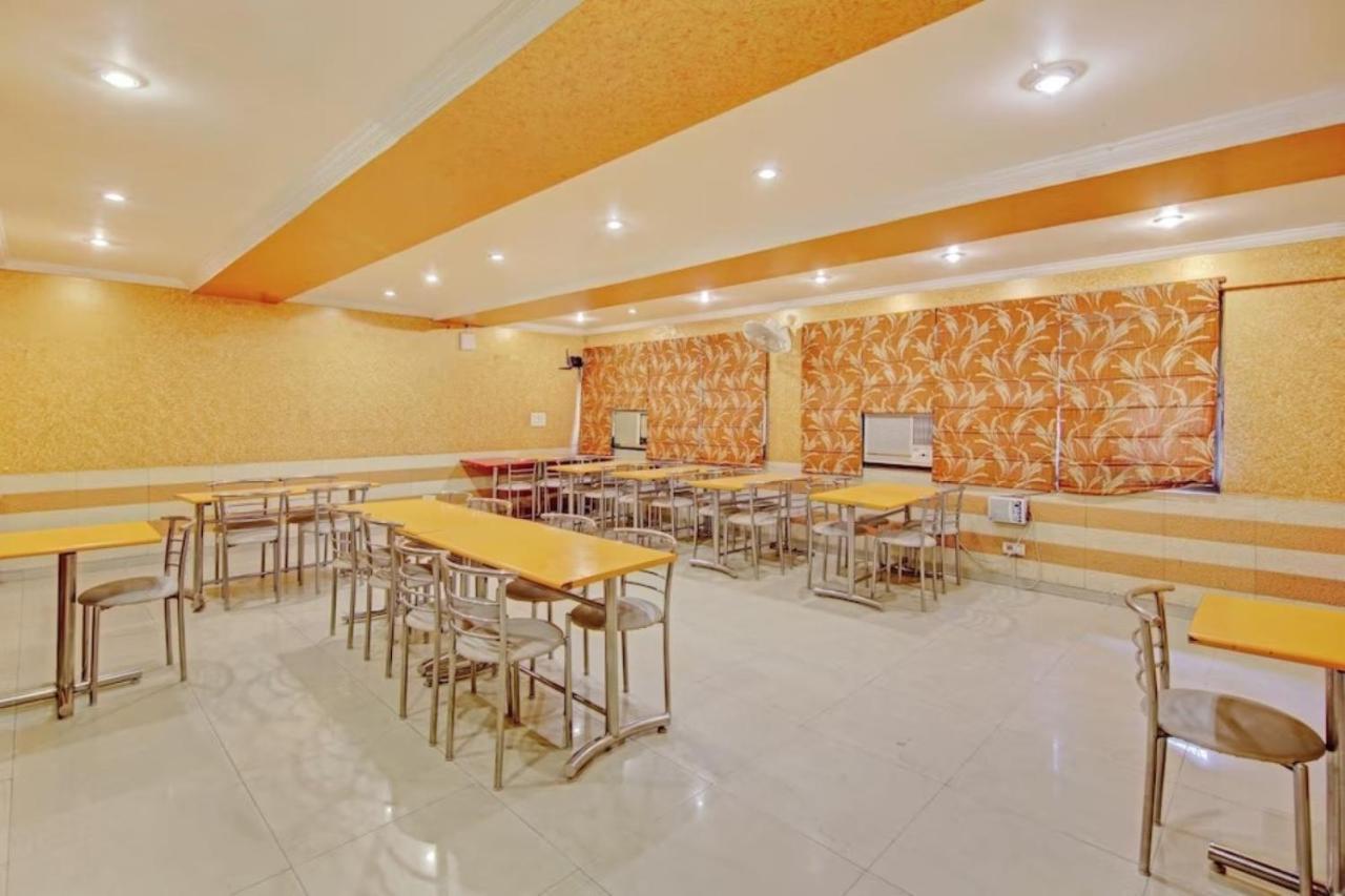 Prime Keshaw Homely In Main Road Building Hotel
