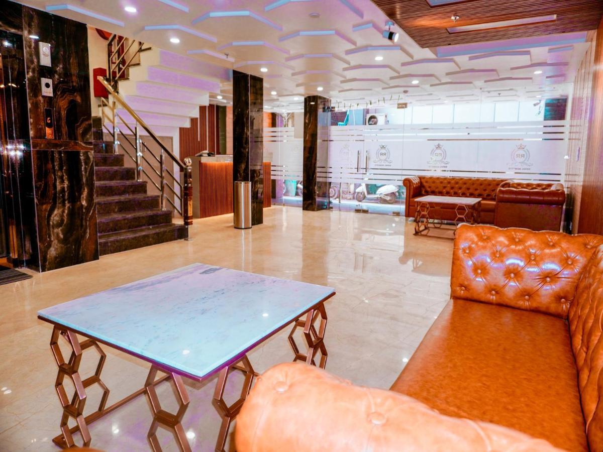 The Royal Rosette - 1 Minute From Railway Station New Delhi