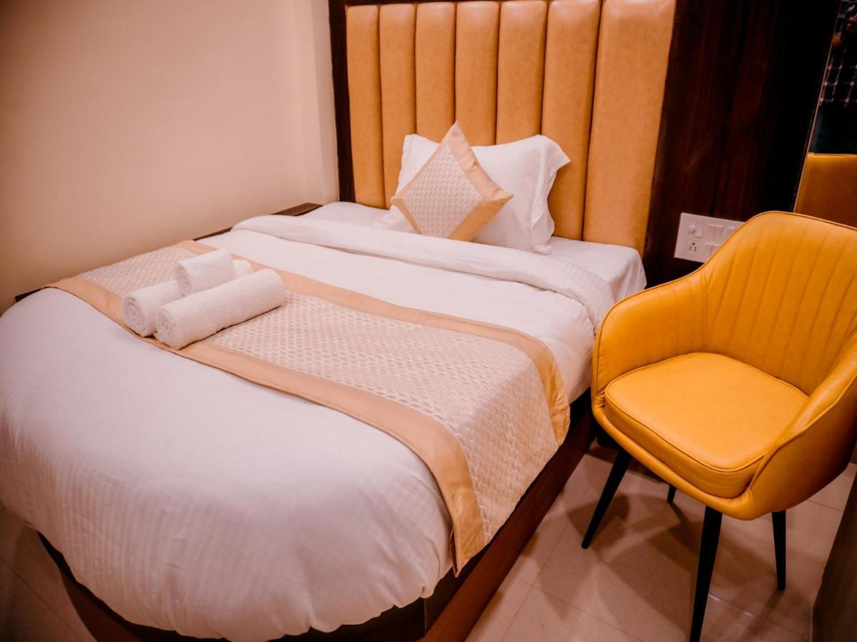 The Royal Rosette - 1 Minute From Railway Station New Delhi
