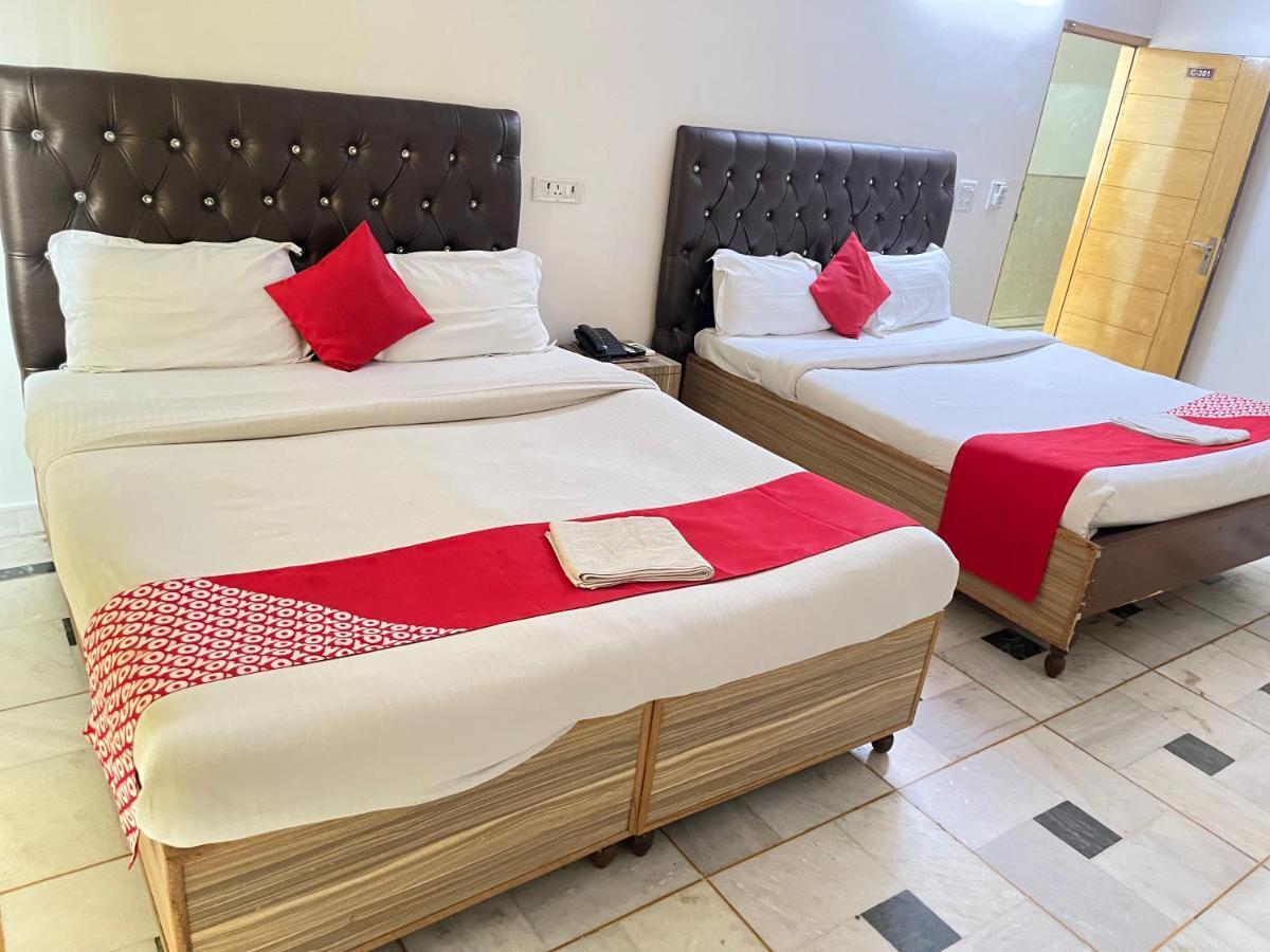 Star Palace - Near Karol Bagh Metro Hotel Delhi (National Capital Territory of India)