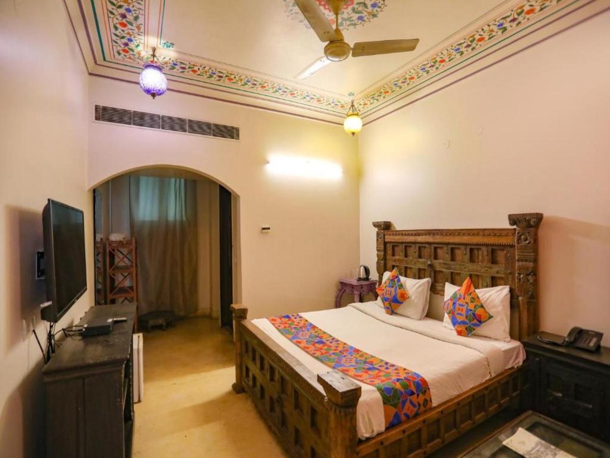 Jyoti Mahal - 05 Mins From Railway Station 3*