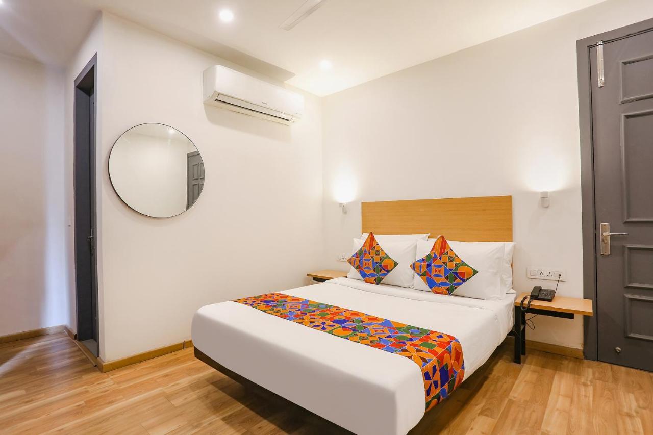 Hotel Fabexpress D2 Paschim Vihar