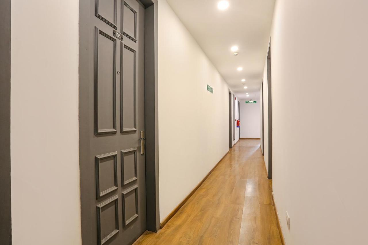 Hotel Fabexpress D2 Paschim Vihar 3*