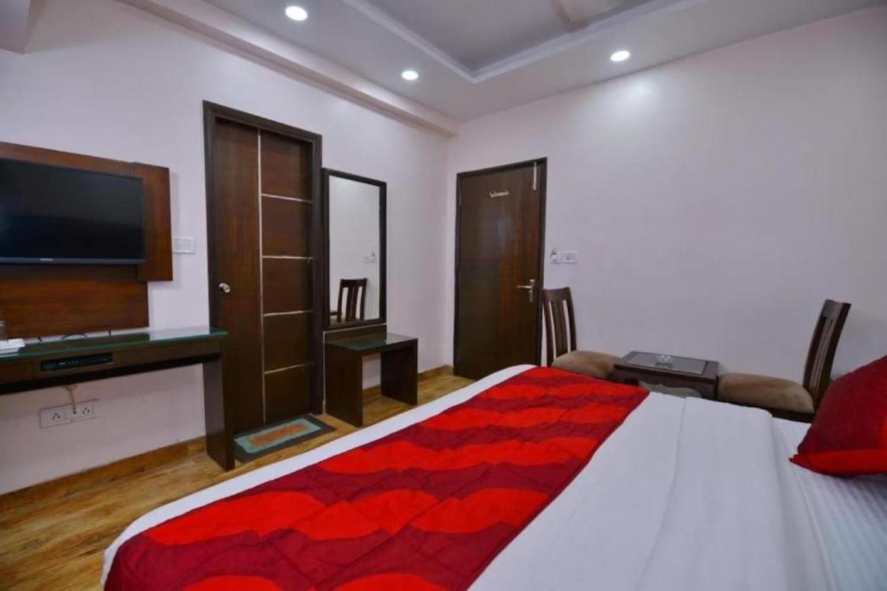 Dream Near Laxmi Nagar 