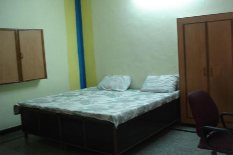Love hotel Maheshwari Residency New Delhi