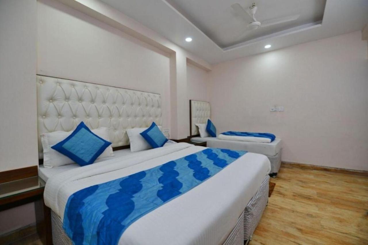 Dream Near Laxmi Nagar 