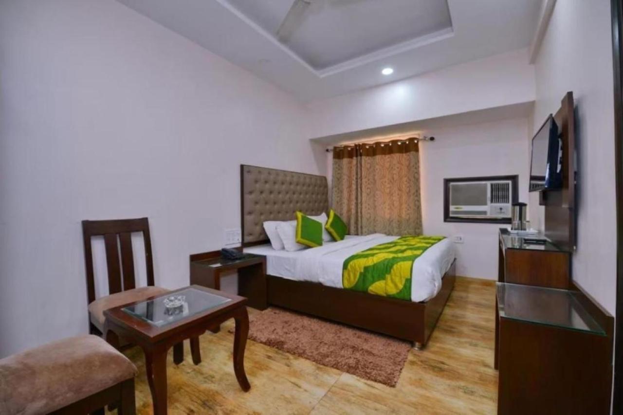 Hotel Dream Near Laxmi Nagar 