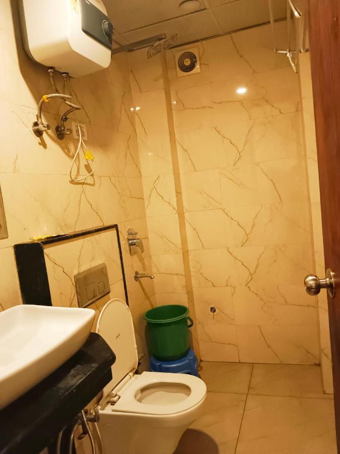 Krone Plaza Near Delhi Airport 4*