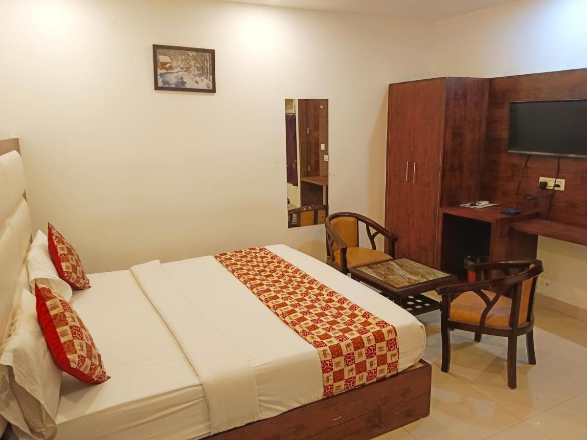 Hotel Krone Plaza Near Delhi Airport