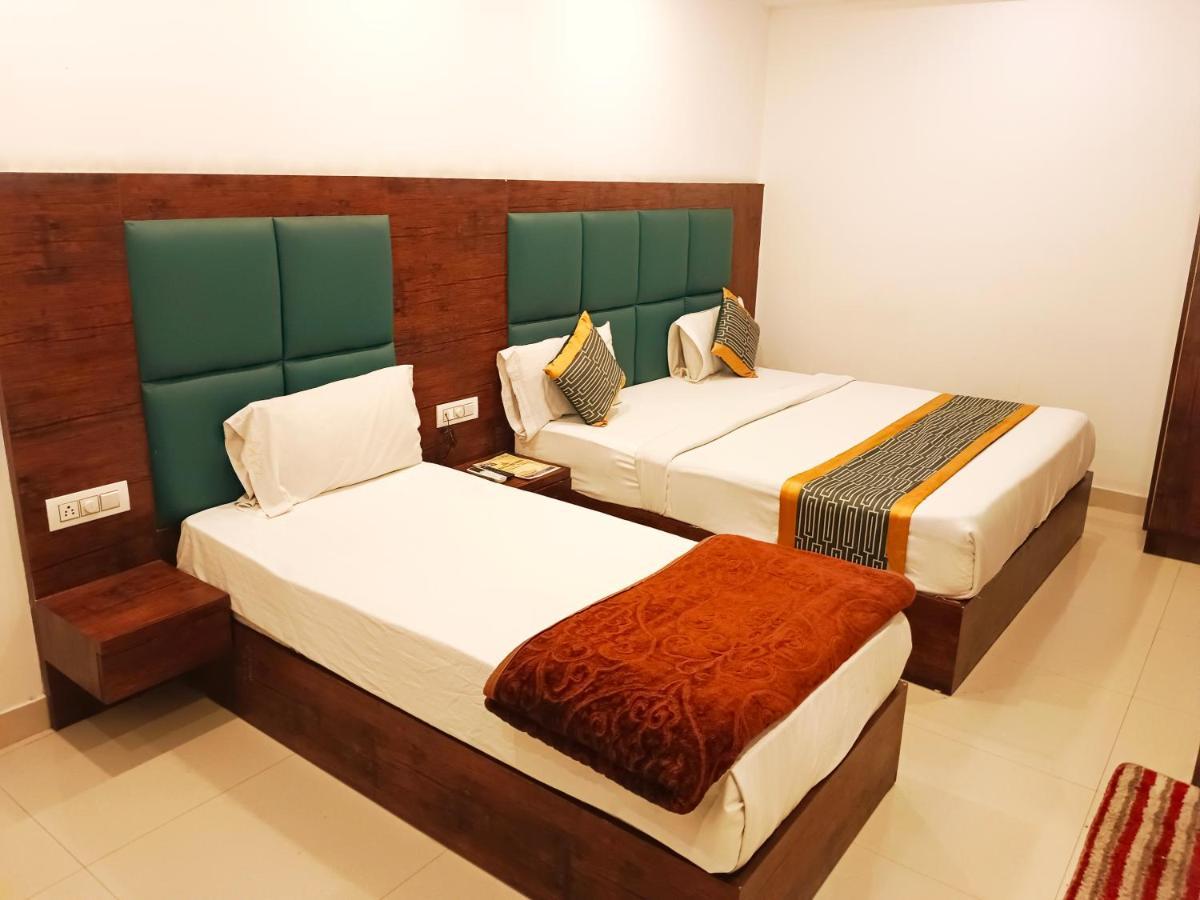 Krone Plaza Near Delhi Airport Hotel 4*