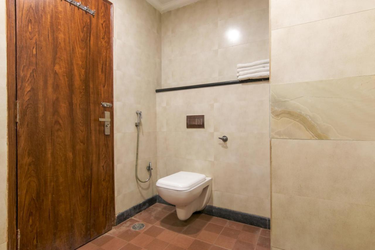 Hotel Neu - Walk In From Railway Station 2*