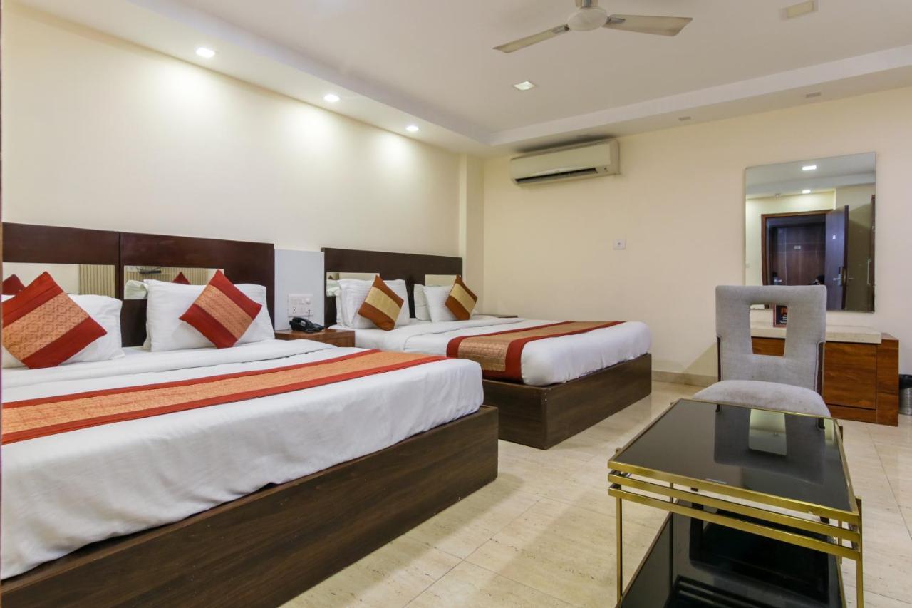 Hotel Neu - Walk In From Railway Station New Delhi