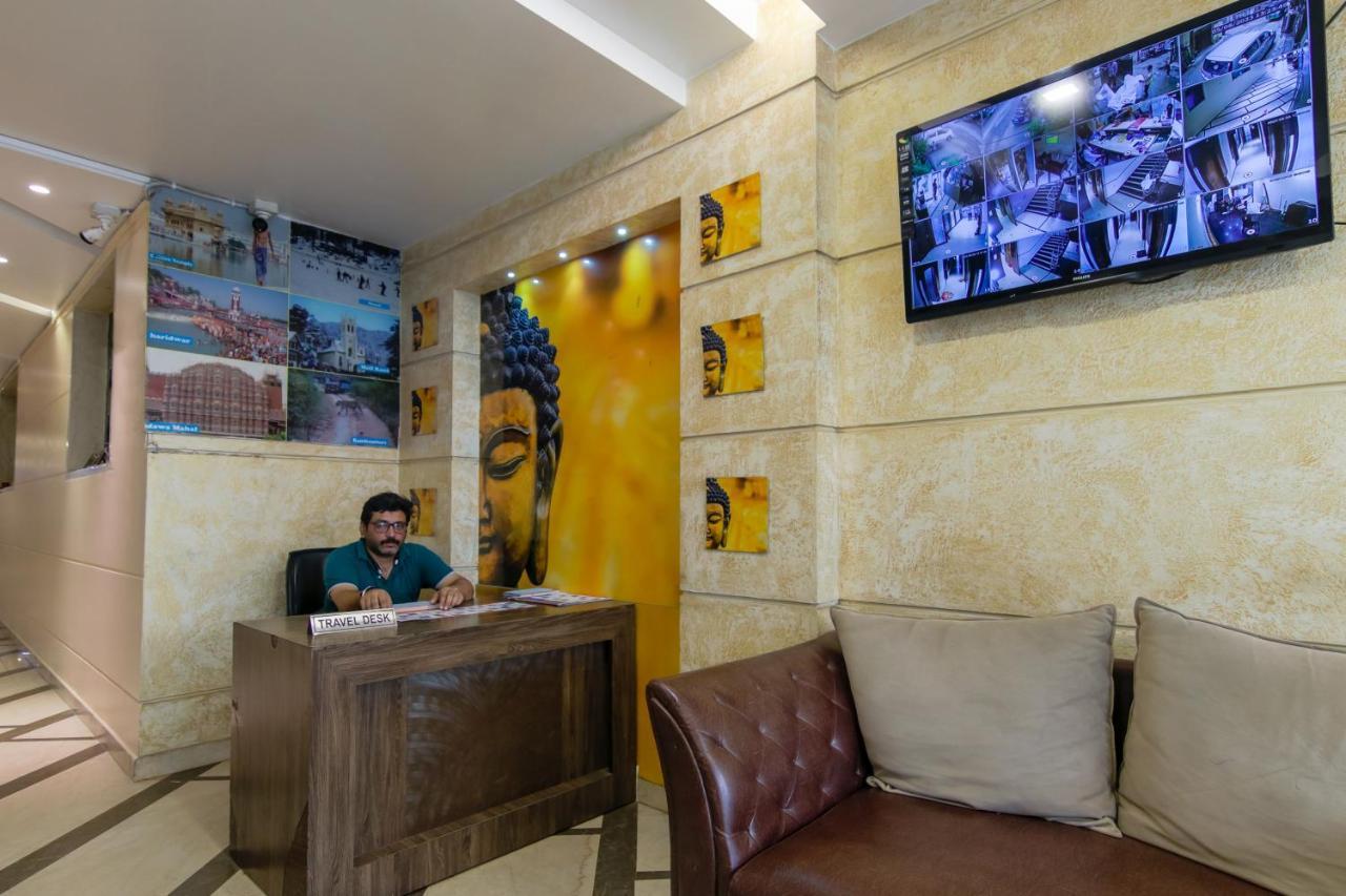 Neu - Walk In From Railway Station Hotel