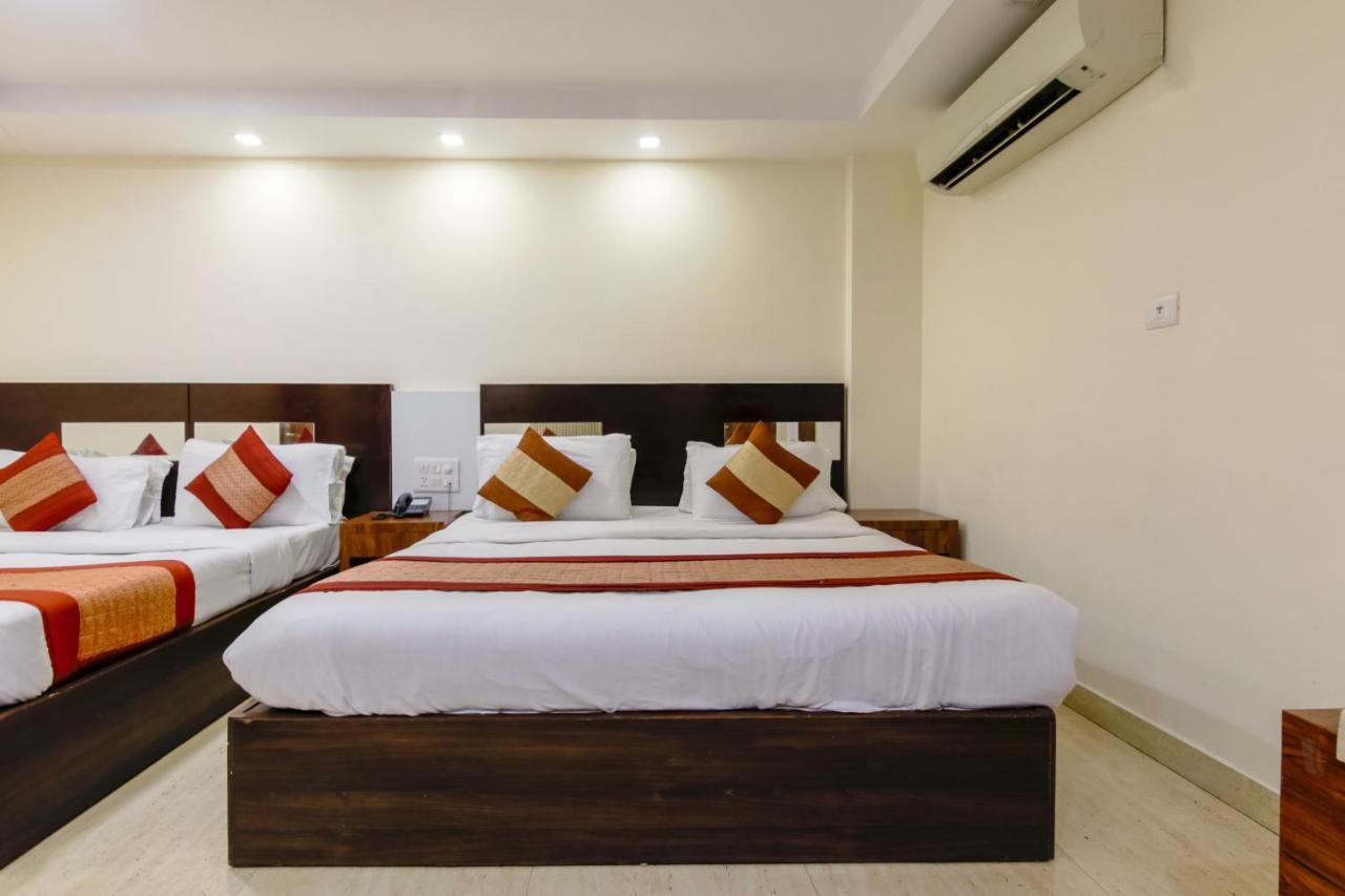 Hotel Neu - Walk In From Railway Station New Delhi