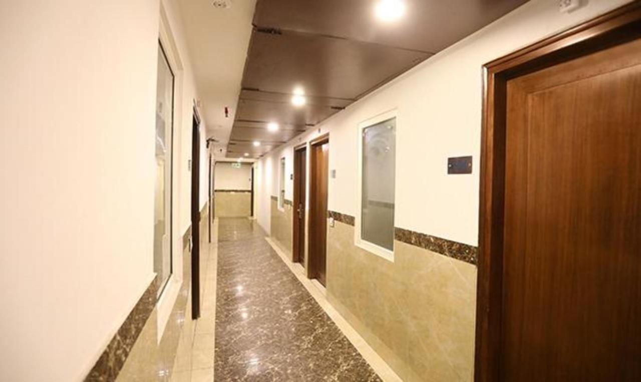 Fabhotel Station I