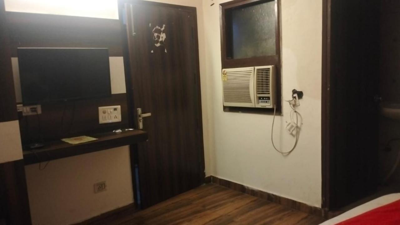 Hotel Airport Mars Plaza New Delhi