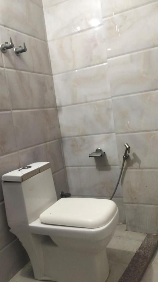Airport Mars Plaza 3*
