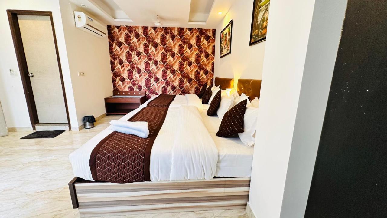 Hotel The Delhi Airport