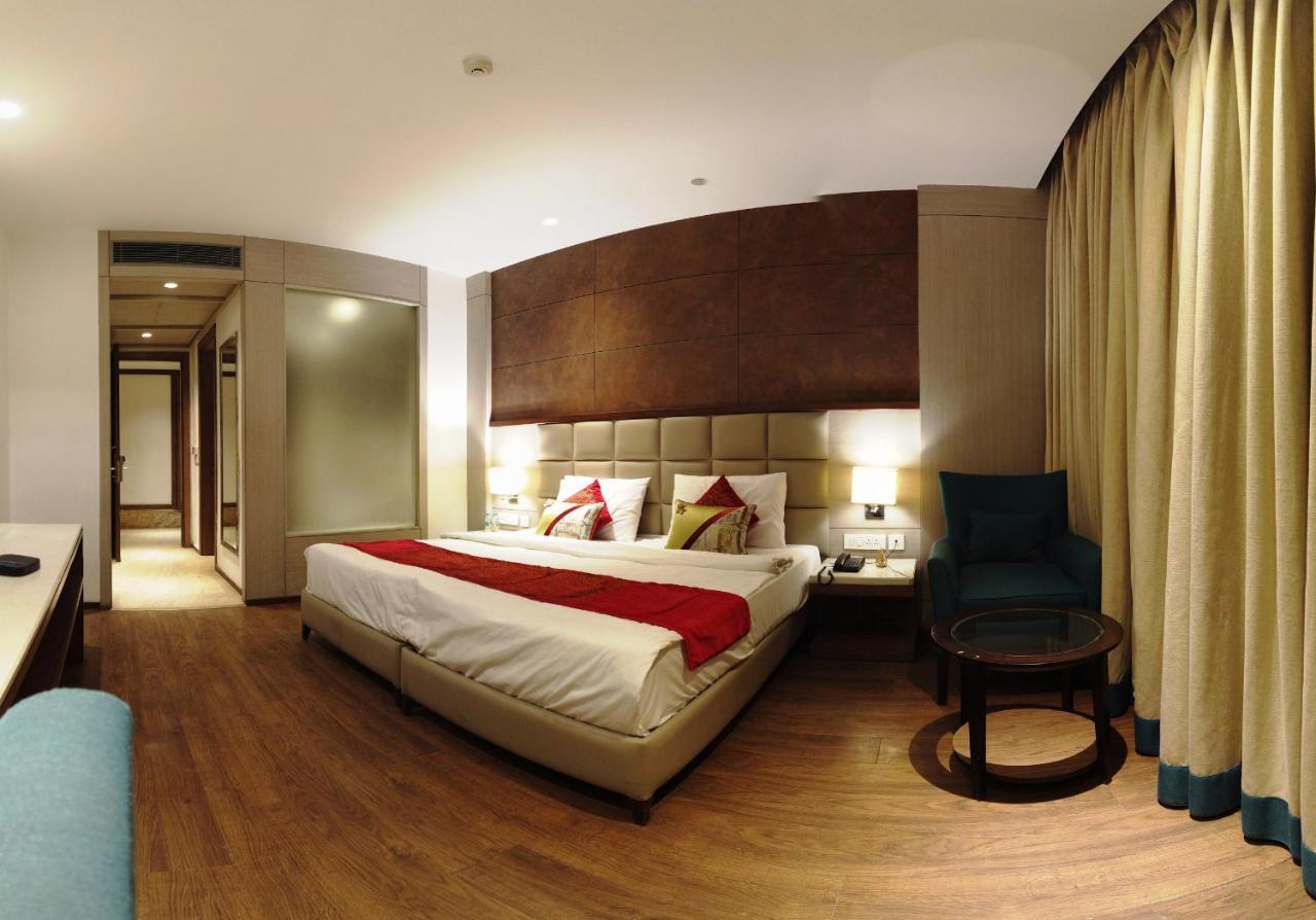 Lemonwood Suites By F9 - Trivoli Garden Chhatarpur