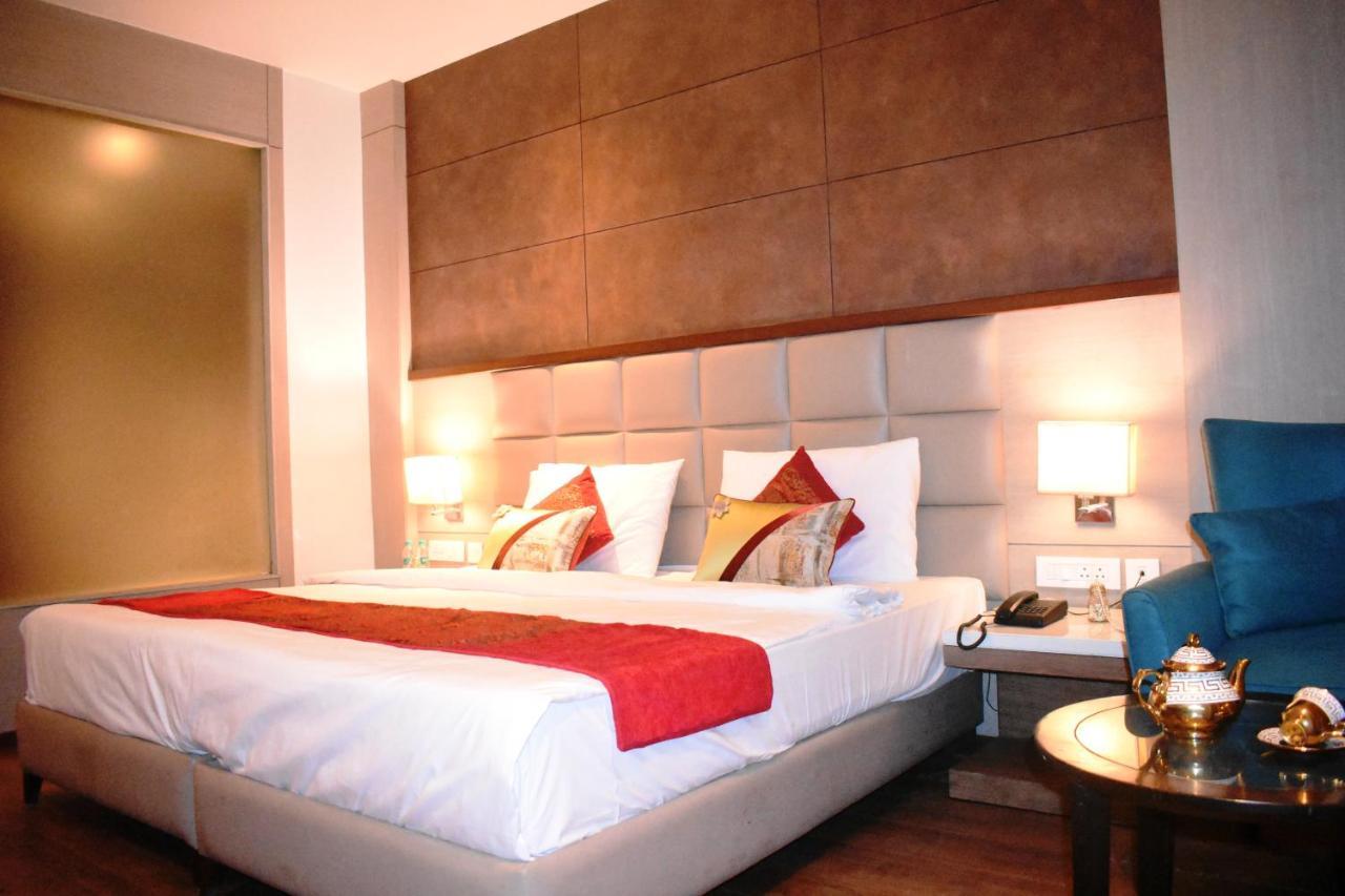 Lemonwood Suites By F9 - Trivoli Garden Chhatarpur New Delhi